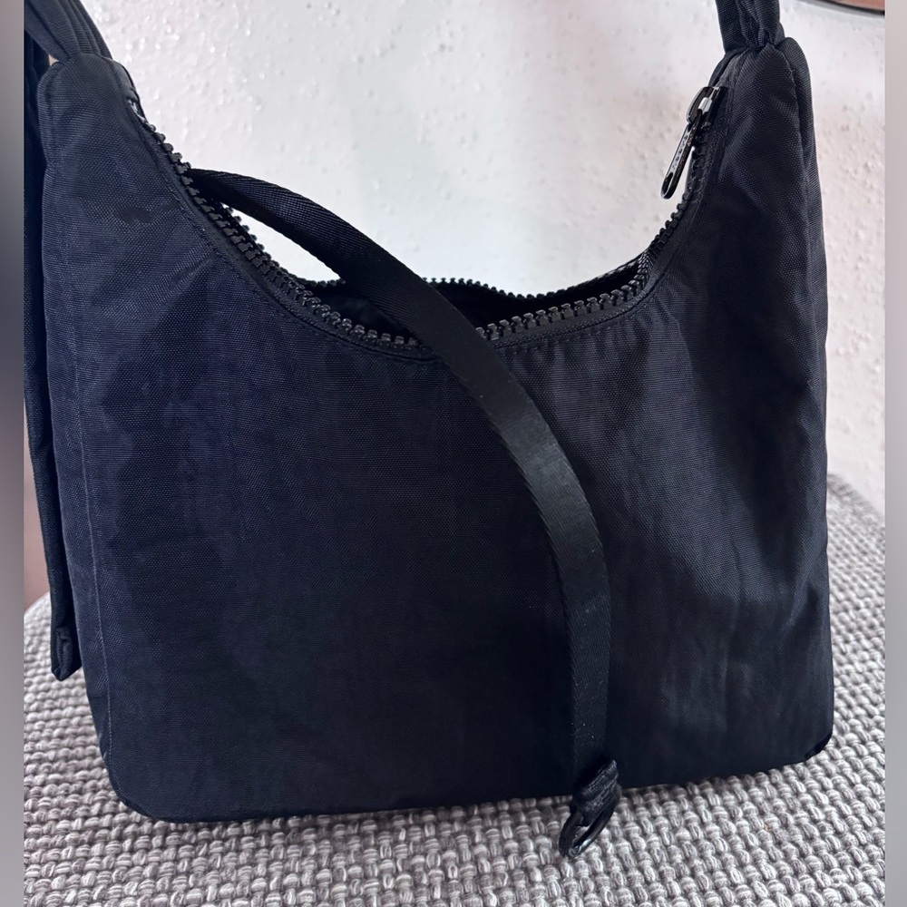 BAGGU Mini Nylon Shoulder Bag - Picture 4 of 5